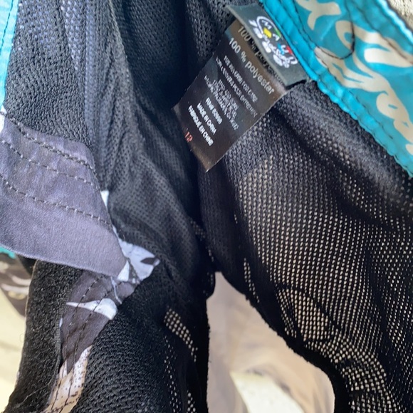 Sz 12 Kids Maui & Sons Boardshorts - Picture 11 of 13